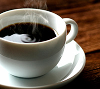 湯気が出てるコーヒーカップ